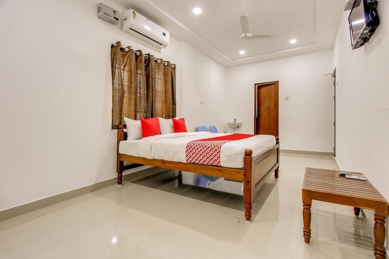 OYO 69625 Mayuraa Residency Hotel Kumbakonam Exterior foto